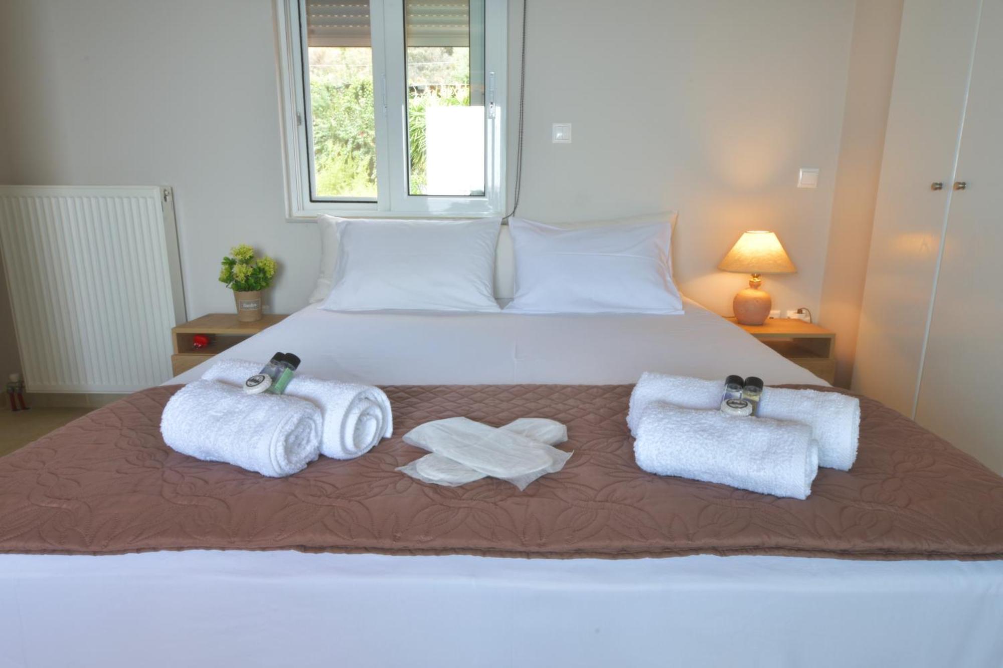 Blue Bay View - Beach House Vathirrevma Luaran gambar